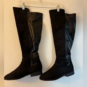 Knee high Boots